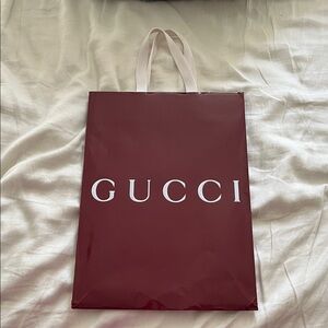 Gucci Maroon burgundy varnish shopping bag Tote with White Handles